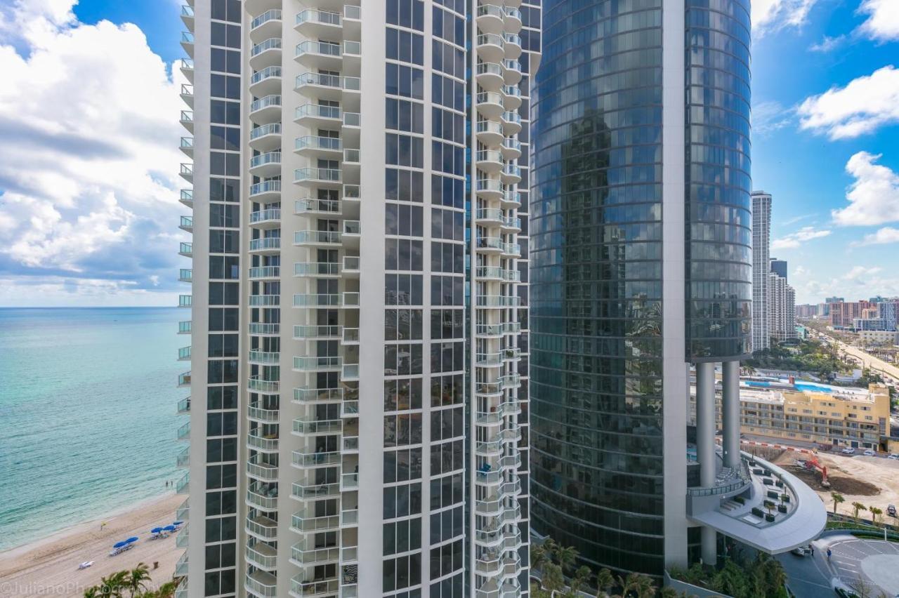 Ocean View 25Th Floor At Marenas Beach Resort By Ammosfl Miami Beach Exterior photo